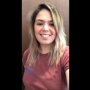 Meet your Posher, Brianna